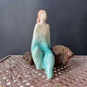 Susanna, refrattario con legno marino, h. cm 14